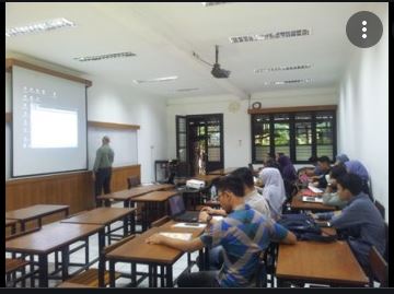 3TS2115/2025-MK28-Topik Khusus dalam Manajemen Konstruksi