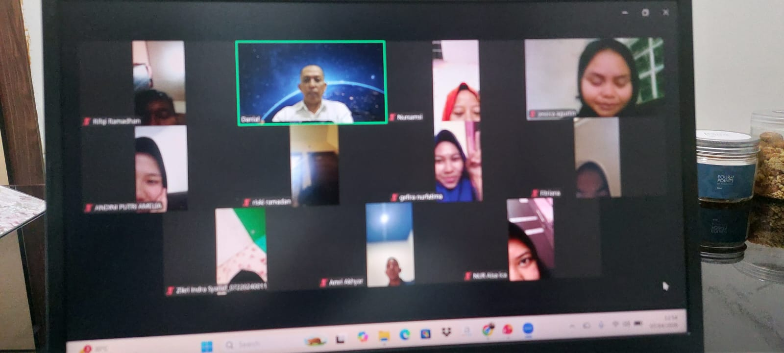 25/26 - 0723FP2428 DASAR-DASAR PENDEKATAN SISTEM C1